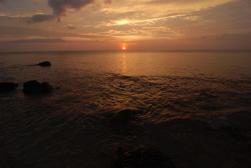 Lanta Coral Beach Resort Ko Lanta Exterior foto